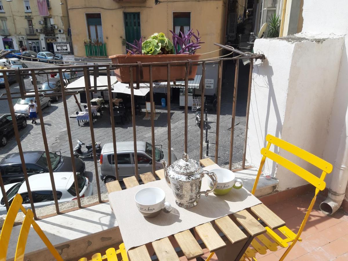Appartamento In Piazza Nápoly Kültér fotó